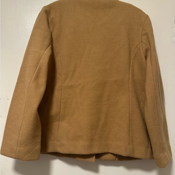 ✨ Anne Klein Camel Wool Coat – Classic Elegance, Empowered Style (Size L) - Picture 6 of 10